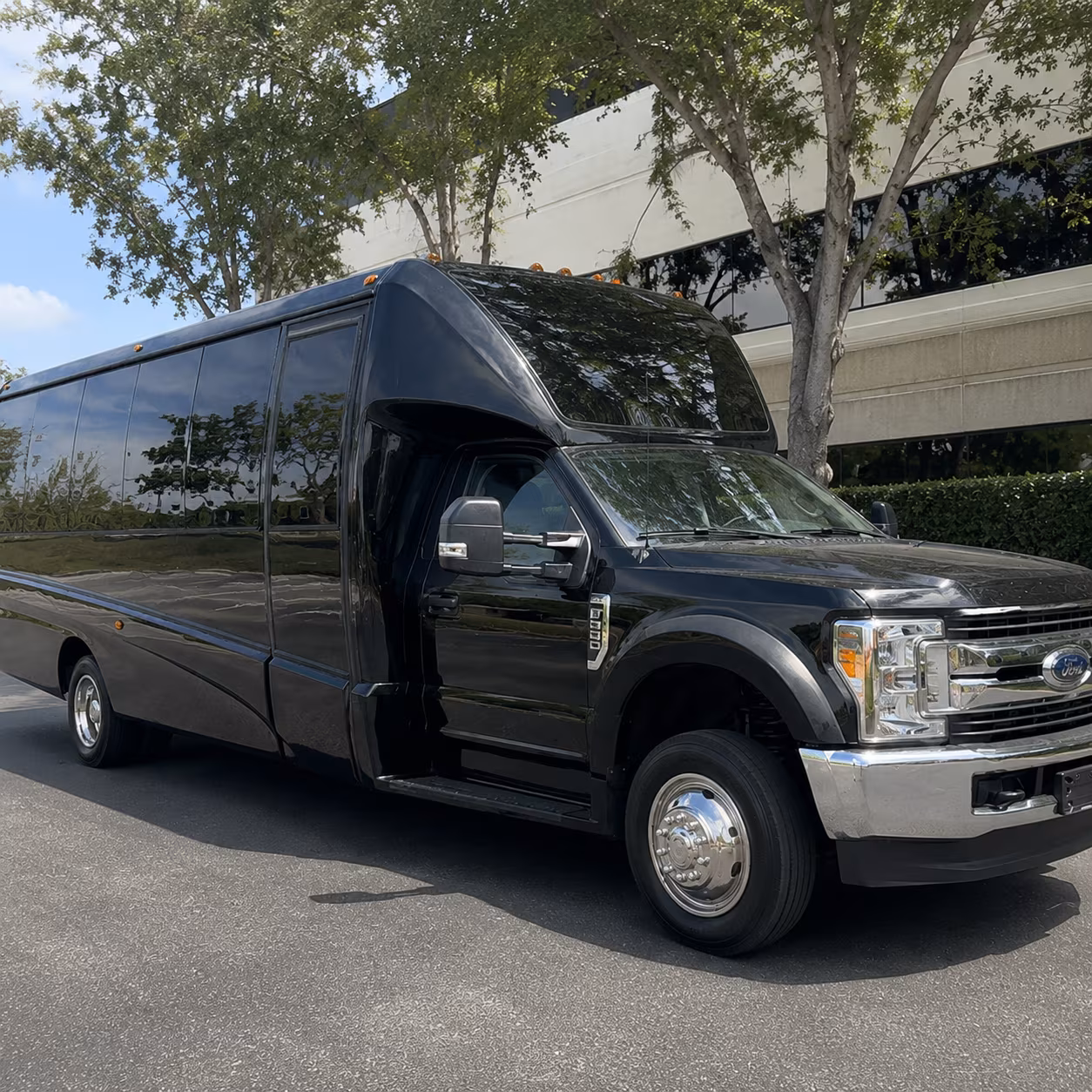 rio rancho bachelor bachelorette party bus rental
