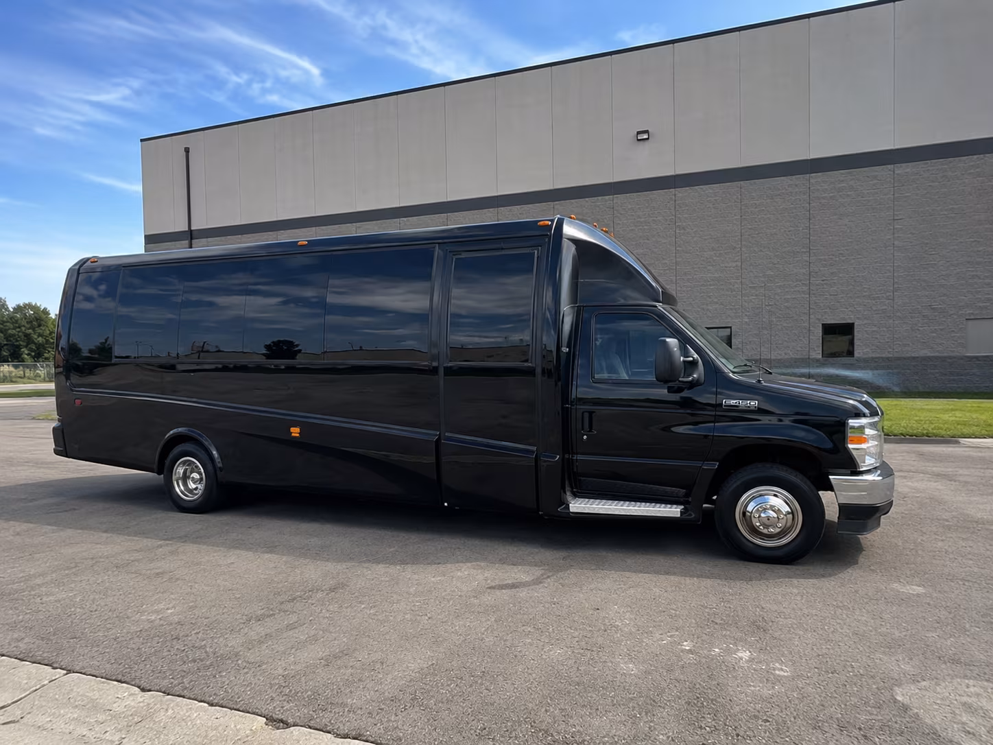 shuttle buses to albuquerque s kiva auditorium and popejoy hall